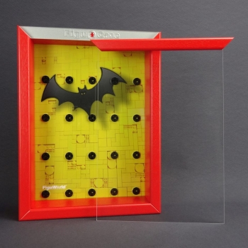 FiguCrate Click System Display case for LEGO® series 20 Batman figures 71017 red