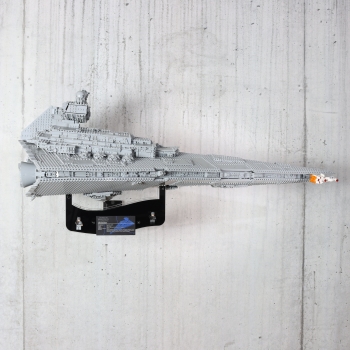 FiguHolder the holder for your LEGO Imperial Star Destroyer ™ Star Wars Set 75252