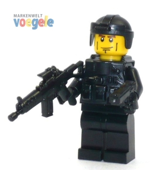 Custom Figure SWAT Police with weapen and much accessories made of LEGO bricks (Mini4.)