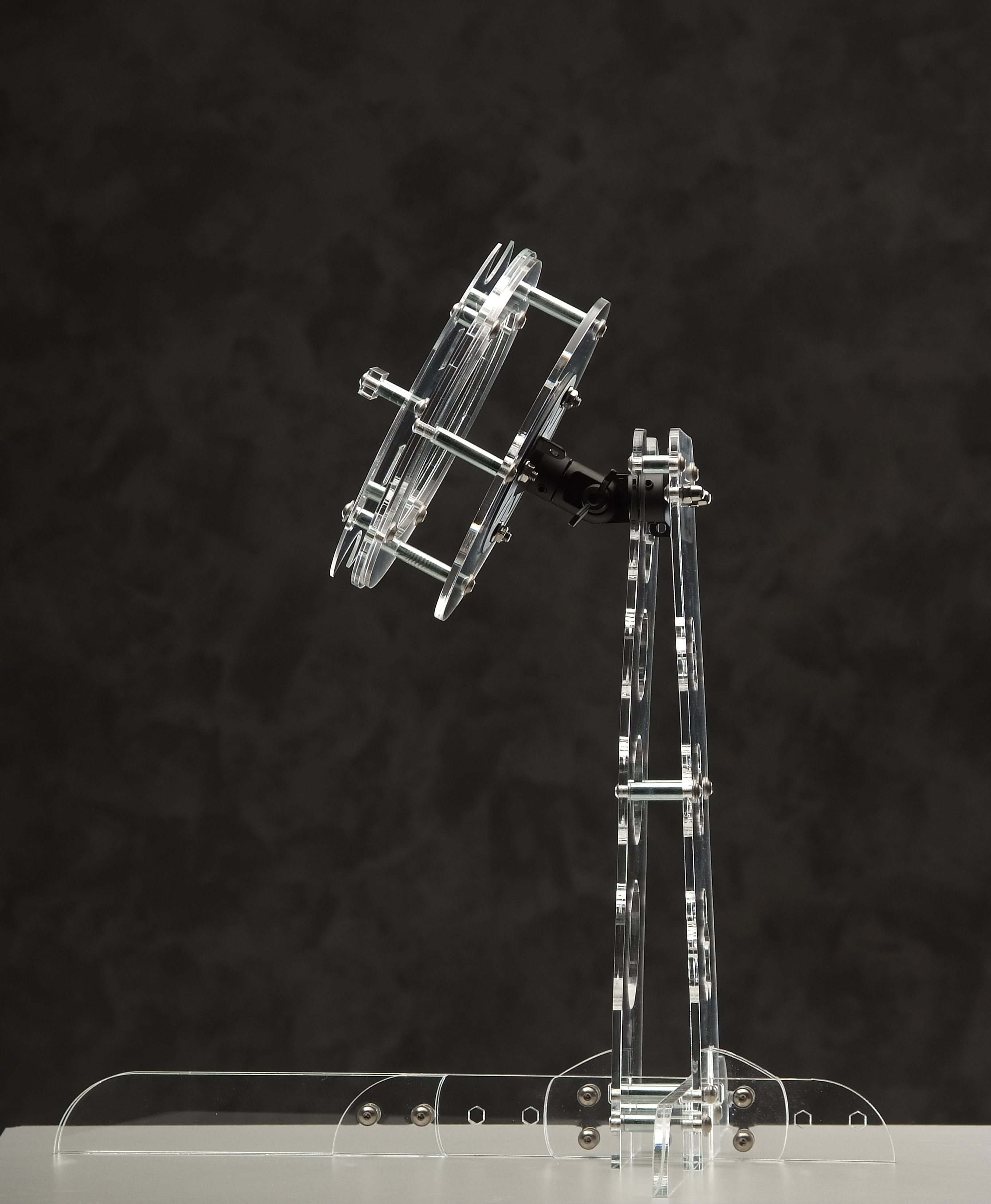 lego millennium falcon 75192 stand