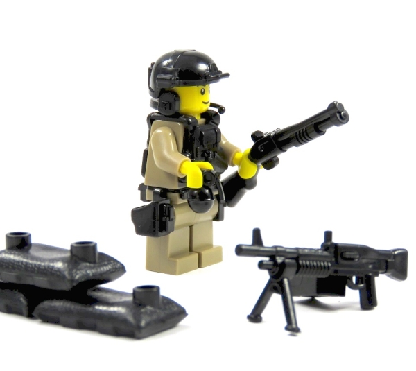 Custom Figure US soldier special unit made of LEGO® parts with custom accessory weapon