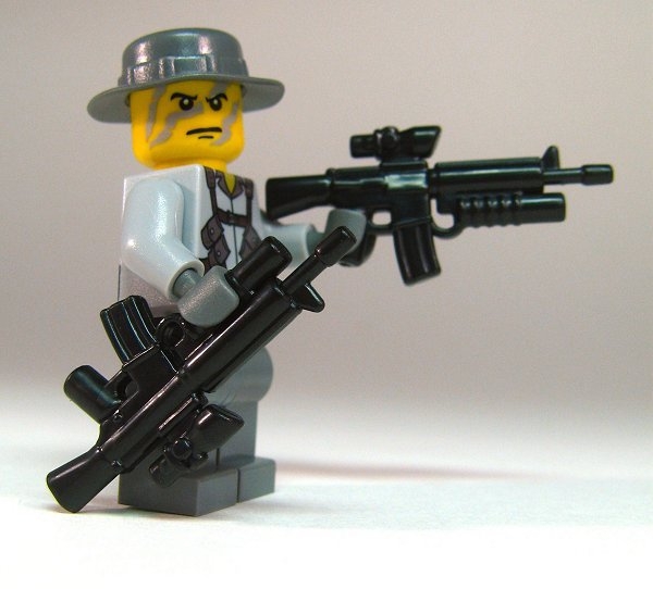 Brickarms M16-AGL Gun black for LEGO figures